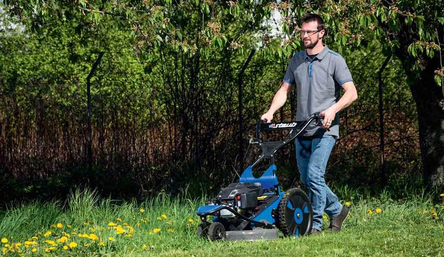 Staub tondeuse débroussailleuse pour les professionnels espace vert